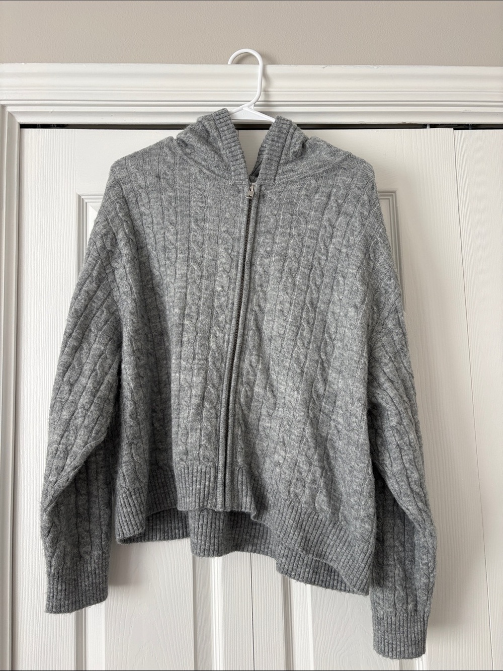 H&M Gray Cable-Knit Zip Hoodie Cardigan